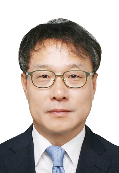유홍식 한국정치커뮤케이션학회 제15대 회장.