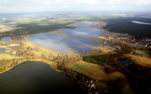 한화큐셀이 건설한 독일 브란덴부르크의 태양광 발전소 (사진=한화큐셀)