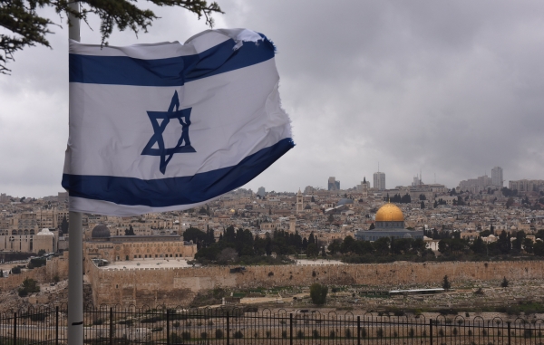 예루살렘 구시가지와 이스라엘 국기 (사진=연합뉴스)