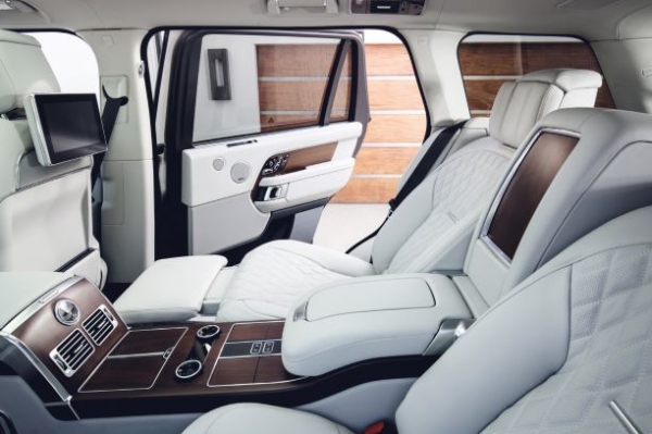 재규어 랜드로버 코리아가 럭셔리 SUV의 아이콘 랜드로버 레인지로버 2021년형을 출시했다. (사진= 재규어랜드로버코리아)