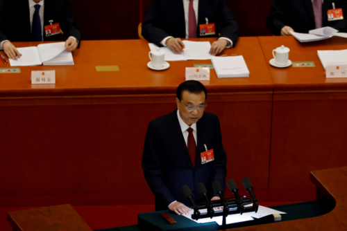 5일 개막한 전국인민대표회의(전인대)에서 리커창 중국 총리가 ‘정무업무보고’를 발표하고 있다. (사진=연합뉴스)