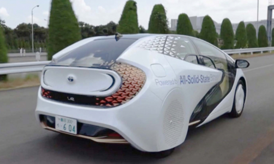 일본 토요타가 7일 공개한 전고체 배터리 프로토타입 차량. 토요타는 "세계 첫 전고체 배터리 장착 차량"이라고 설명했다. (사진=토요타)