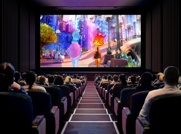 삼성전자의 시네마 LED 스크린 '오닉스'에서 디즈니·픽사의 신작 '엘리멘탈'이 상영되고 있다. (사진=삼성전자)