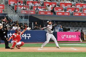 LGU+ "농아인 야구 활성화 기부 캠페인 참가자 100만명 돌파"