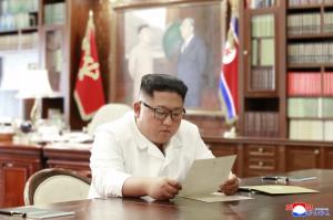 [전문] 김정은 노동당 전원회의 "美에 '충격적 행동'···곧 새 전략무기"