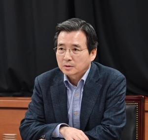 김용범 "금융시장 비상계획 가동···채권안정펀드·P-CBO 확대"