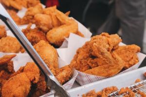 Last year’s ‘26,000 chicken stores’ sales per affiliated store 200 million … 22%↑