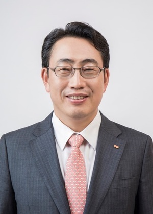 [CEO&뉴스] 유영상 SKT CEO "고객·기술·서비스 중심 착한 기업으로 진화"