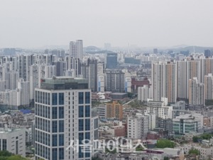 서울 아파트 매수심리 5주 연속 위축···수급지수 4월 이후 최저치