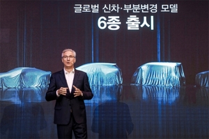 한국GM, 10년만에 흑자전환 '트랙스 크로스오버·트레일블레이저' 흥행에 달렸다
