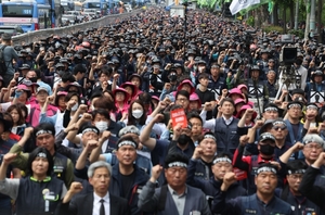 "건설현장 월례비 준 사람도 처벌"···당정, 법개정 착수