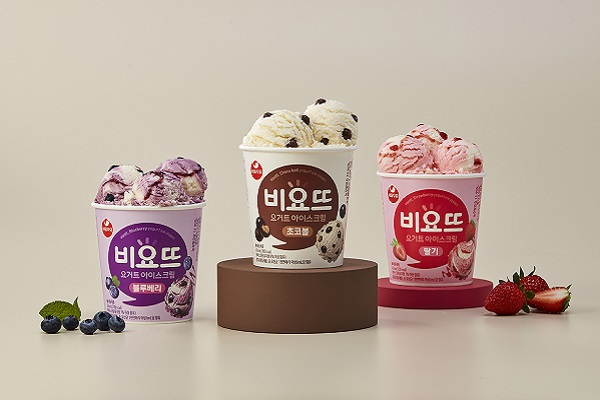 (왼쪽부터) '비요뜨 요거트 아이스크림 블루베리, 초코볼, 딸기' (사진=서울우유협동조합)