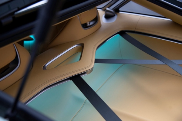 제네시스 전기차 콘셉트 '엑스 스피디움 쿠페(Genesis X Speedium Coupe)'를 전시하며 내장 디자인을 최초로 공개됐다. (사진=제네시스)