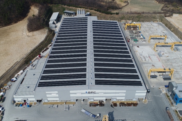 GS건설이 설치한 지붕형 태양광 발전 설비 (사진=GS건설)