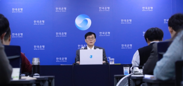 이창용 한국은행 총재가 4월 통화정책방향 기자간담회에서 발언하고 있다. (사진=한국은행)