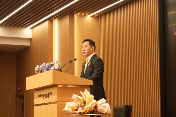 김성환 한국투자증권 신임 대표이사 사장이 2일 취임식에서 취임사를 하고 있다. (사진=한국투자증권)