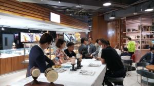 aT, 중국에 '케이 카페' 열고 한국 농식품 알린다