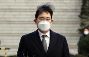 특검, '국정농단' 이재용 파기환송심서 징역 9년 구형