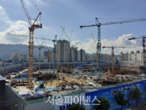 '원자잿값 급등' 장기화에···한숨 깊어지는 건설사들