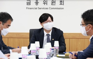 코스피 2200선 '붕괴'···금융당국, 증권시장안정펀드 재가동 착수