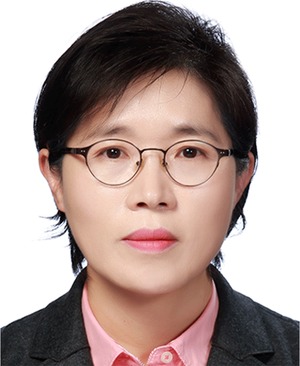 LG생활건강, 이정애 CEO 내정···차석용 부회장은 용퇴 결심 