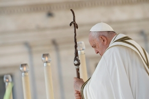 교황청 "성전환·대리모, 인간 존엄성 중대한 위협"